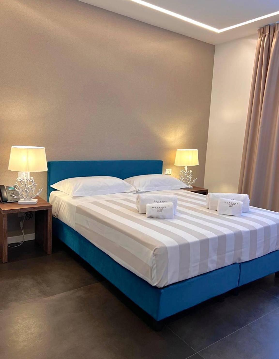 Outside Boutique Hotel Фоджа Екстер'єр фото